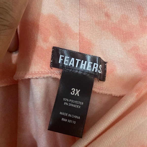 Feathers plus size ladies soft and cozy tie-dye leggings; size: 3X - Picture 5 of 5